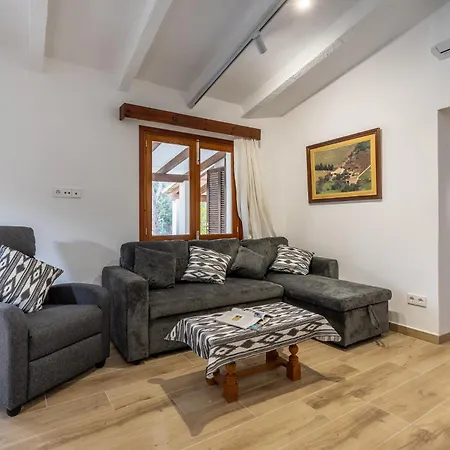 Collet Petit By Sealand * Pollença